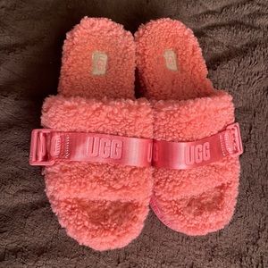 Barely Worn Ugg Fluffita Slides